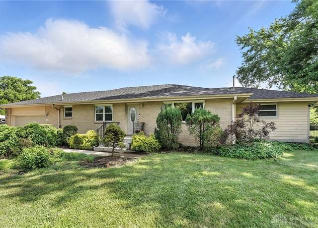 Property at 2995 Upper Bellbrook Rd, Bellbrook, OH 45305, 3 beds, 2 baths