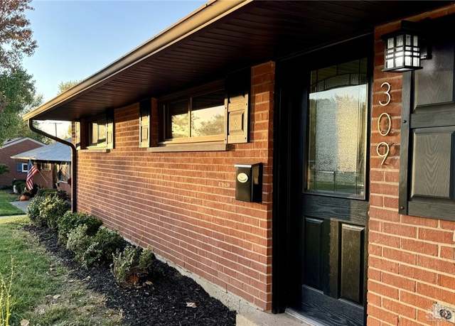 Property at 309 Henrich Dr, Dayton, OH 45429, 3 beds, 1 bath