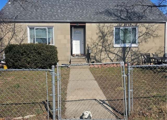 Property at 2119 Bellefontaine Ave, Dayton, OH 45404, 3 beds, 1 bath