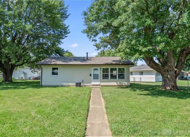 Property at 779 Emmett Dr, Xenia, OH 45385, 4 beds, 1 bath