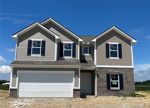 Property at 1119 Honeydew Dr, Tipp City, OH 45373, 4 beds, 2.5 baths