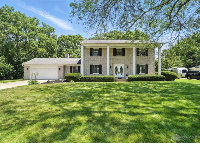 Property at 6630 Carinthia Dr, Miami Twp, OH 45459, 4 beds, 3 baths