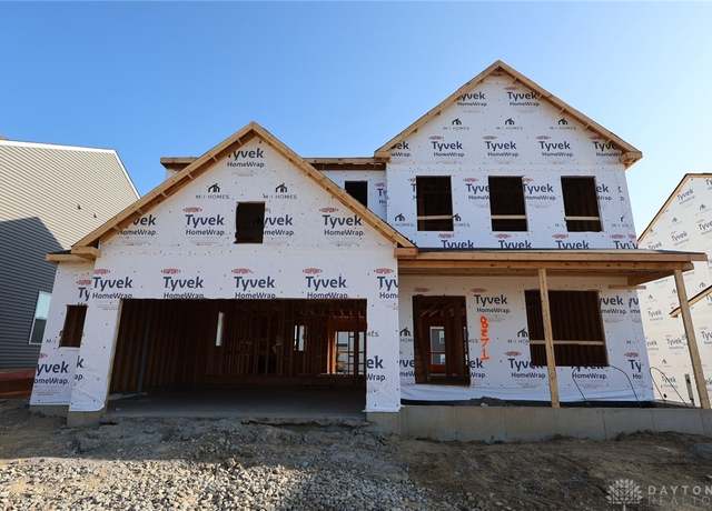 Property at 3085 Wellington Ln, Miami Twp, OH 45449, 4 beds, 2.5 baths