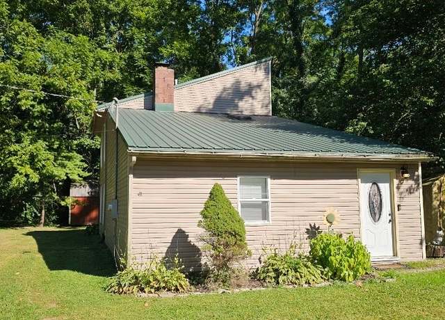 Property at 443 S Spring St, New Paris, OH 45347, 3 beds, 1.5 baths
