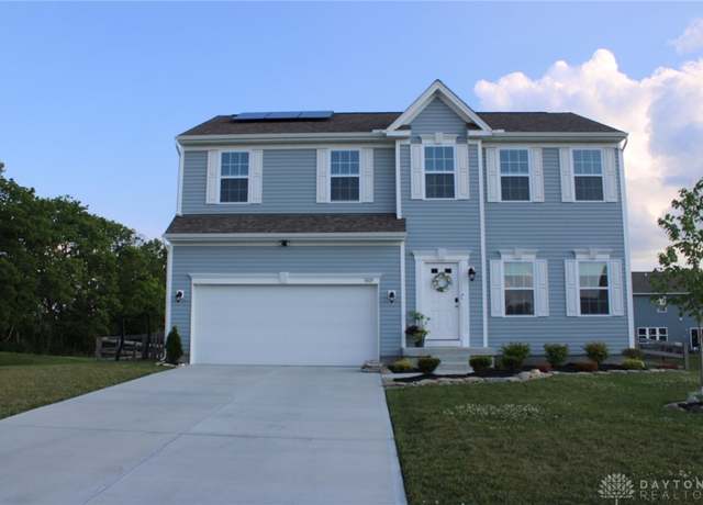 Property at 3009 Doe Dr, Franklin, OH 45005, 4 beds, 2.5 baths