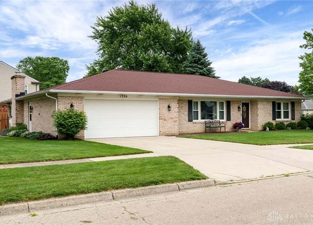 Property at 1396 Surrey Rd, Vandalia, OH 45377, 3 beds, 2 baths