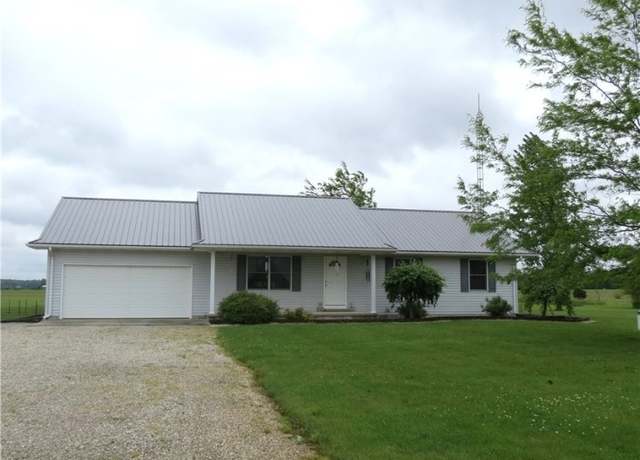 Property at 21242 Dingman Slagle Rd, Sidney, OH 45365, 3 beds, 2 baths