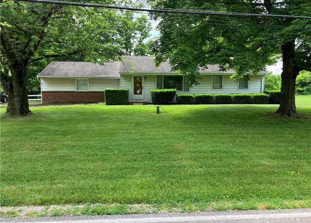 Property at 9539 S Union Rd, Miamisburg, OH 45342, 3 beds, 1 bath