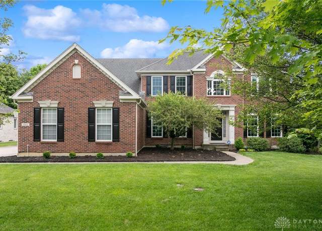 Property at 1082 Kenworthy Pl, Centerville, OH 45458, 4 beds, 3.5 baths