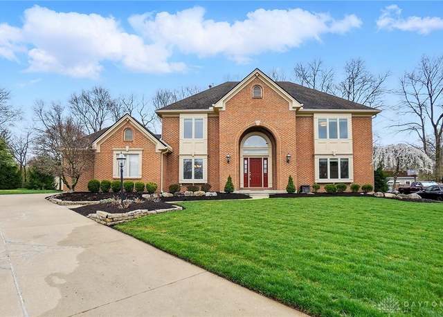 Property at 10180 Apple Springs Dr, Washington Twp, OH 45458, 4 beds, 3 baths