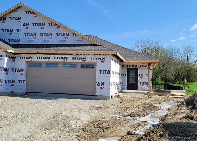 Property at 552 Reed Ave, Versailles, OH 45380, 2 beds, 2 baths