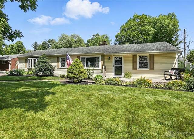 Property at 1608 Ken Klare Dr, Beavercreek, OH 45432, 3 beds, 2 baths