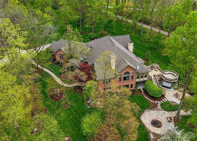 Property at 1585 Oakwood Trl, Beavercreek Twp, OH 45385, 5 beds, 5 baths