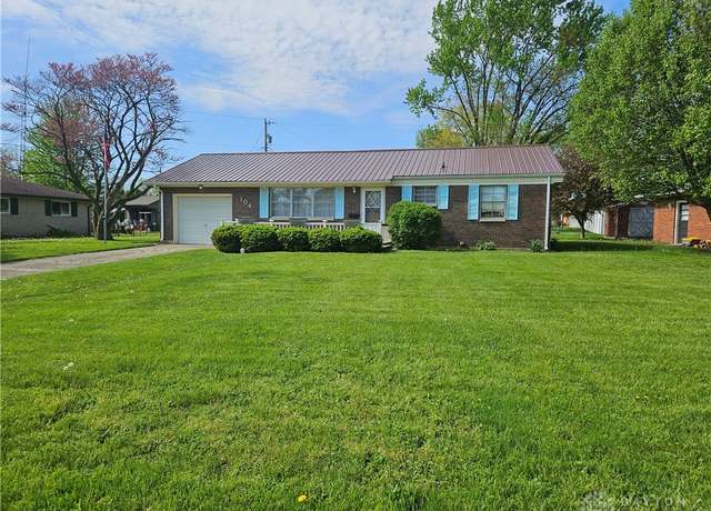 Property at 104 Eastwood Dr, Greenville, OH 45331, 3 beds, 1 bath