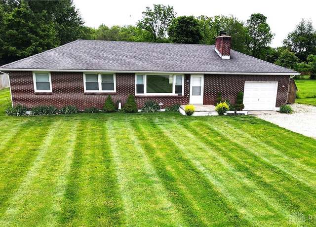 Property at 8164 Dayton Springfield Rd, Fairborn, OH 45324, 3 beds, 1 bath
