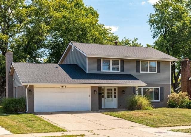 Property at 1558 Glendale Dr, Fairborn, OH 45324, 4 beds, 2.5 baths