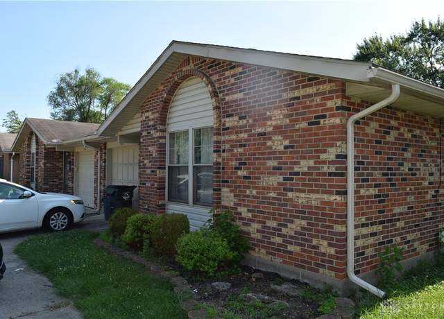 Property at 220 N Main St, Englewood, OH 45322, 4 beds, 3 baths