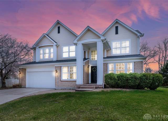 Property at 4263 Country Glen Cir, Beavercreek, OH 45432, 5 beds, 4 baths