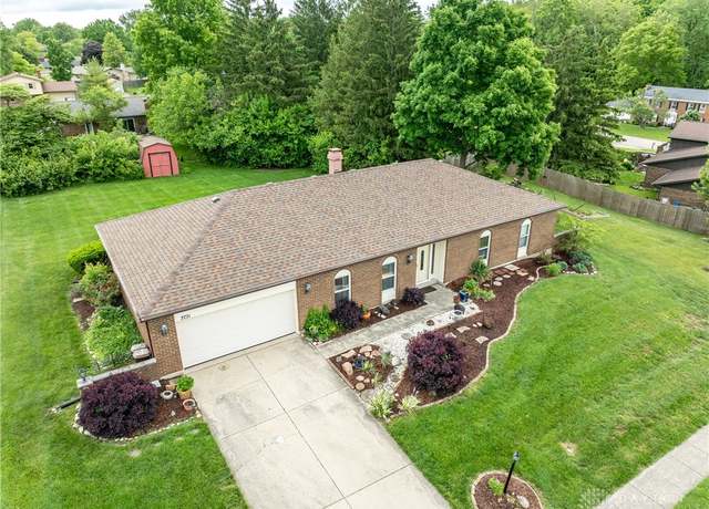 Property at 2721 Haverstraw Ave, Dayton, OH 45414, 3 beds, 2 baths