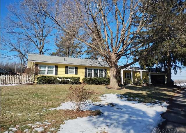 Property at 1242 Holly Dr, Springfield, OH 45504, 3 beds, 1 bath