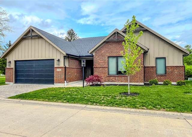 Property at 2725 Terraceview Cir, Beavercreek, OH 45431, 3 beds, 2 baths