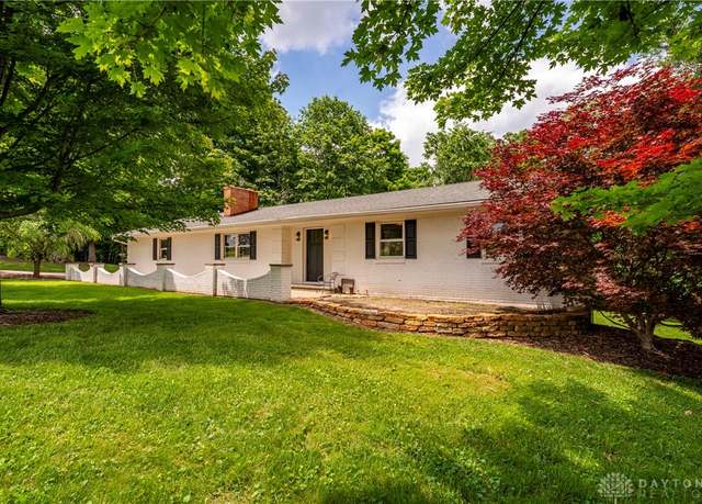 Property at 11895 Harris Rd, Germantown, OH 45327, 3 beds, 2 baths
