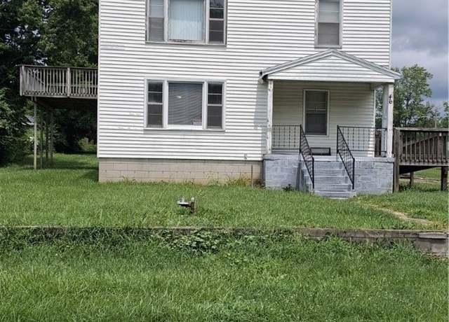 Property at 46 Lake St, Xenia, OH 45385, 5 beds, 2 baths