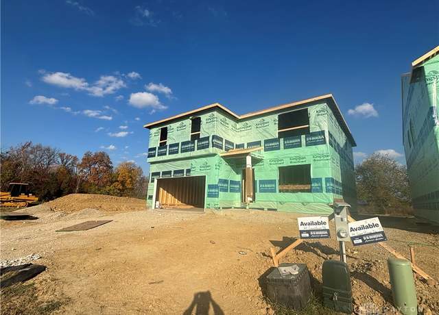 Property at 20 Great Horned Dr, Oxford, OH 45056, 5 beds, 3 baths
