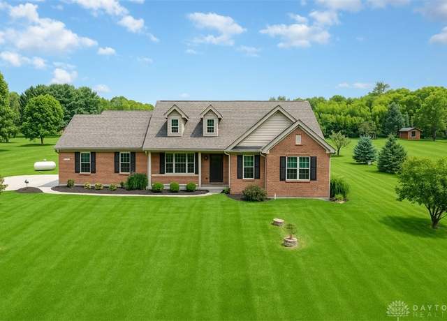 Property at 10058 Meeker Rd, Dayton, OH 45414, 3 beds, 2.5 baths