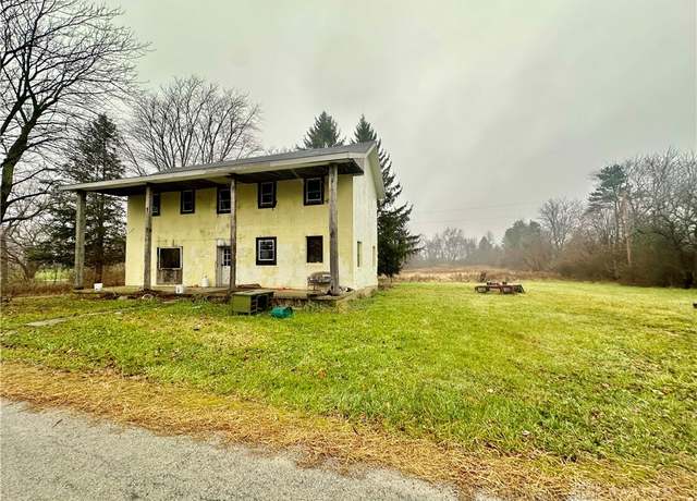 Property at 4256 Cherry Grove Rd, Jamestown Vlg, OH 45335, 4 beds, 2 baths