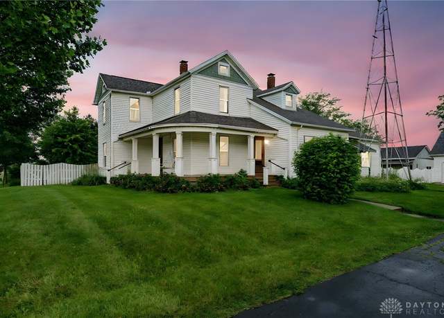 Property at 8077 Sweet Potato Ridge Rd, Brookville, OH 45309, 4 beds, 2.5 baths