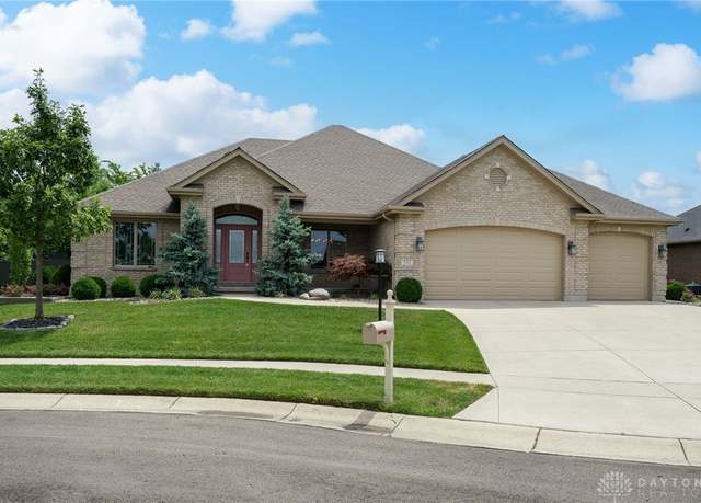 Property at 332 Crown Point Dr, Clearcreek Twp, OH 45458, 4 beds, 3 baths