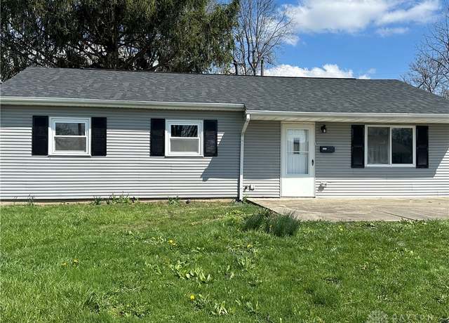 Property at 1272 Apple St, Fairborn, OH 45324, 3 beds, 2 baths