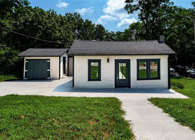 Property at 520 N Broadway St, Lebanon, OH 45036, 1 bed, 0.5 baths