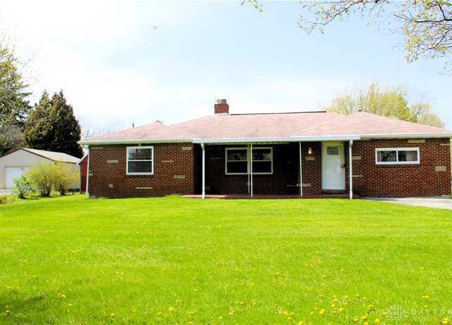 Property at 2855 Springfield-jamestown Rd, Springfield Twp, OH 45502, 3 beds, 1 bath