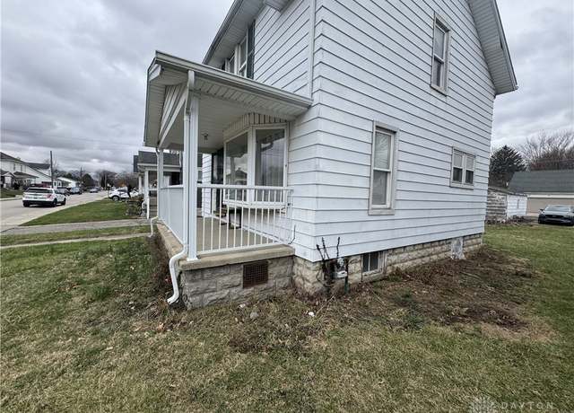 Property at 613 S Highland Ave, Sidney, OH 45365, 3 beds, 2.5 baths