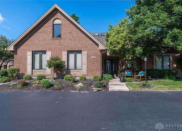 Property at 573 Cottingwood Ct, Dayton, OH 45429, 4 beds, 3 baths