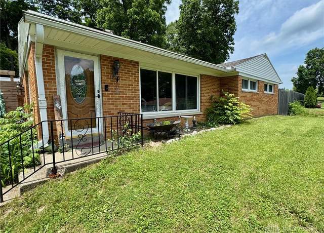 Property at 1805 Timberline Trl, Springfield, OH 45503, 3 beds, 2 baths