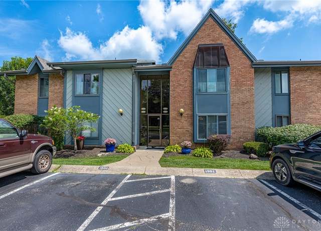 Property at 1901 Washington North Dr, Dayton, OH 45458, 2 beds, 2 baths