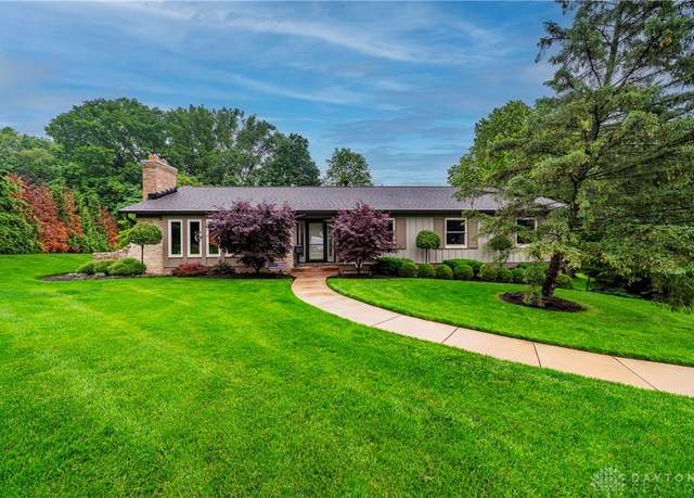 Property at 849 Barth Ln, Kettering, OH 45429, 4 beds, 3 baths