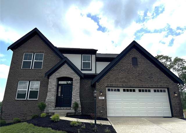 Property at 2591 Golden Leaf Dr, Beavercreek, OH 45431, 4 beds, 2.5 baths
