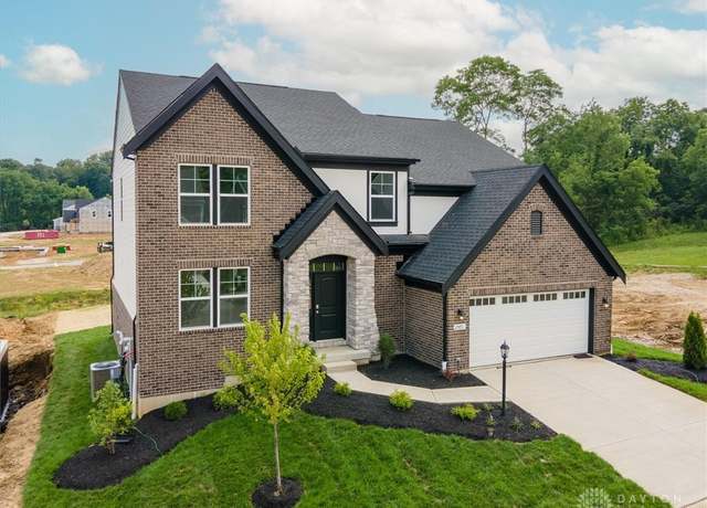 Property at 2591 Golden Leaf Dr, Beavercreek, OH 45431, 4 beds, 2.5 baths