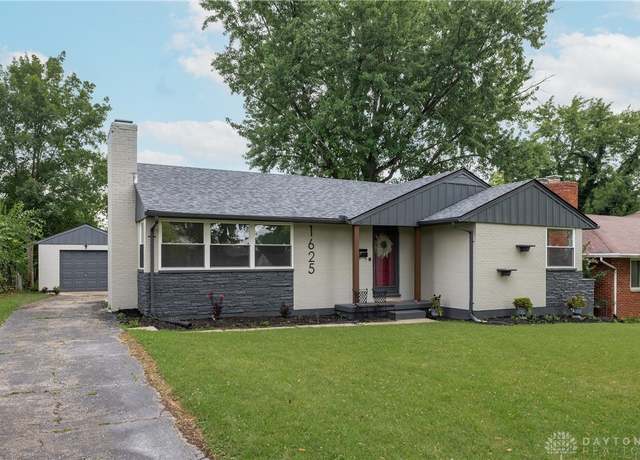 Property at 1625 Pinecrest Dr, Dayton, OH 45414, 3 beds, 1.5 baths