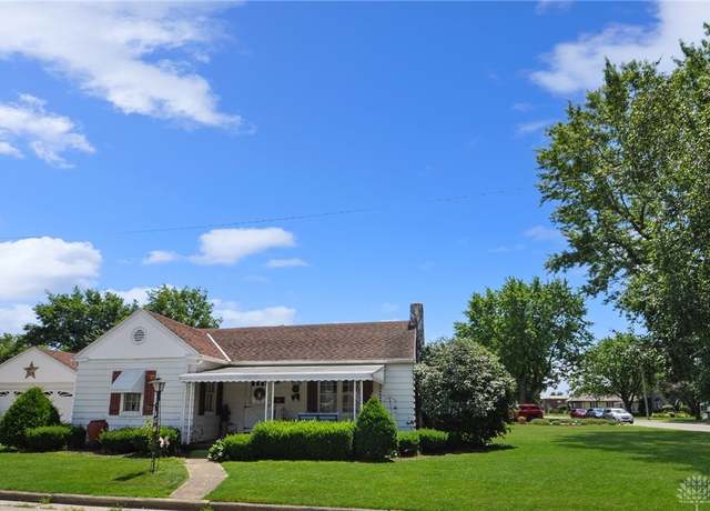 Property at 901 Wayne Ave, Greenville, OH 45331, 3 beds, 2 baths