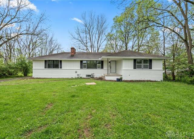 Property at 4652 Little Richmond Rd, Dayton, OH 45417, 3 beds, 3 baths