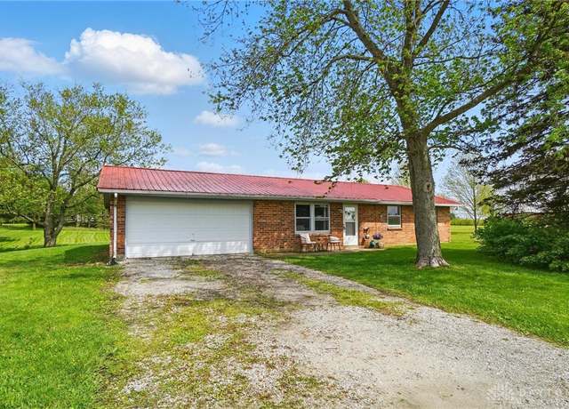 Property at 8572 Yohe Rd, Lewisburg, OH 45338, 3 beds, 1 bath