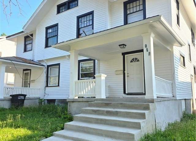 Property at 121-125 Parkwood, Dayton, OH 45405, 6 beds, 2 baths