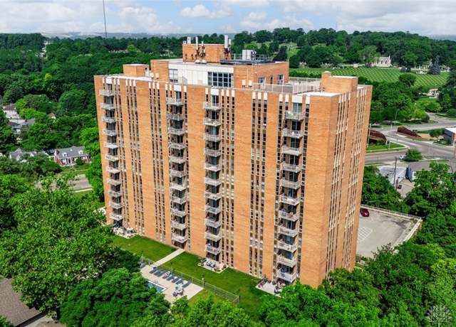 Property at 2230 S Patterson Blvd #21, Dayton, OH 45409, 2 beds, 2 baths