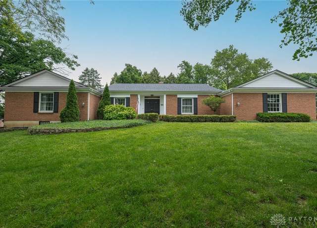 Property at 649 Murrell Dr, Kettering, OH 45429, 4 beds, 3.5 baths