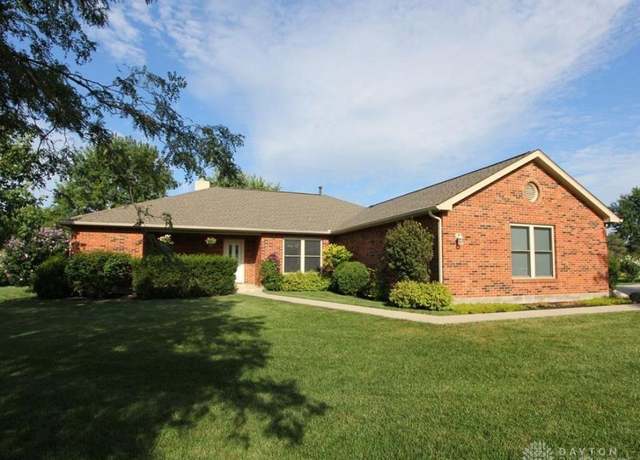 Property at 5068 National Rd, Clayton, OH 45315, 3 beds, 2.5 baths